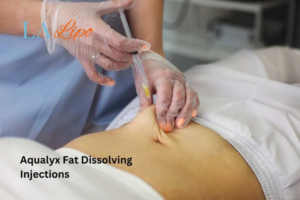 woman having fat dissolving injections Edgware in the stomach
